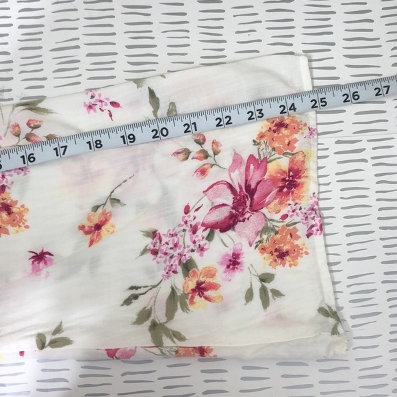 Forever 21 cropped blouse - Picture 9 of 9